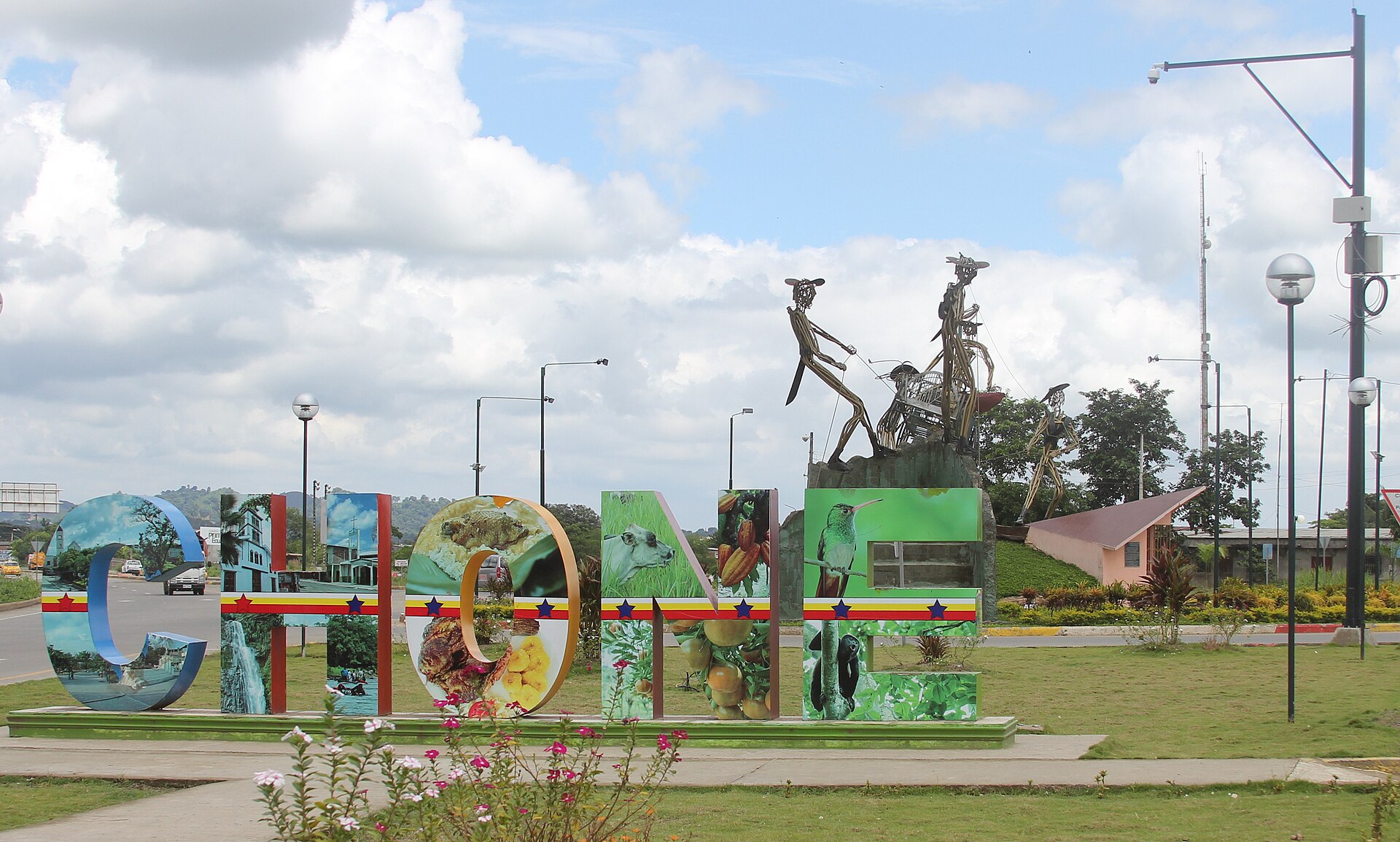 Imagem de referência relacionada a Chone, item descrito como cidade da província de Manabí, Equador